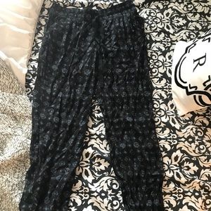 American Eagle printed jogger pants